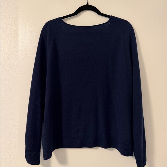 Quince Navy Blue Mongolian Cashmere Boatneck Sweater, Size XL - Picture 10 of 11